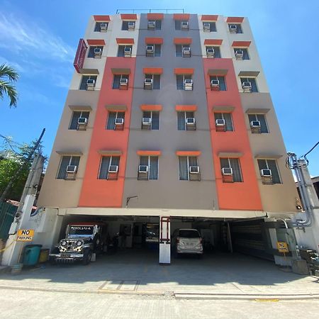 Oyo 888 City Stay Inns Fortview Bgc Pasig City Eksteriør bilde