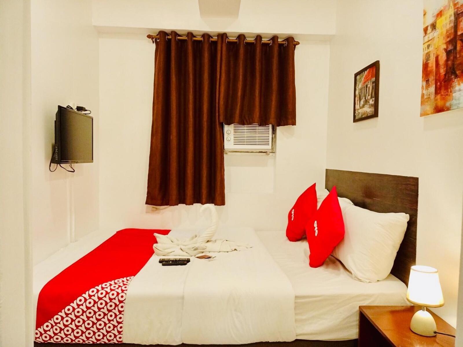 Oyo 888 City Stay Inns Fortview Bgc Pasig City Eksteriør bilde